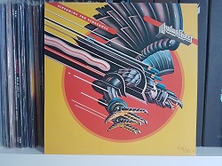 Judas-Priest---Screaming-For-Vengeance.jpg