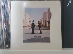 Pink-Floyd---Wish-You-Were-Here_20220528-1323.jpg